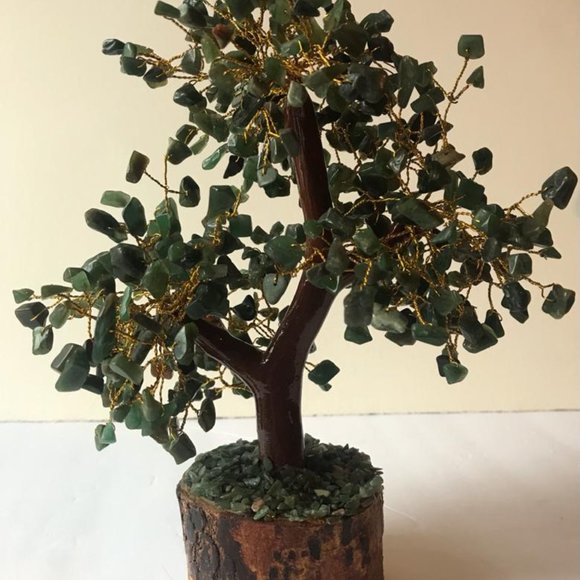 COPY - COPY - Green Jade Gemstone Tree, Green Jade Crystal Tree (500 chips Tree) - Picture 3 of 5